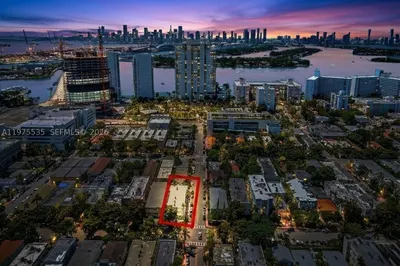 1000 7th Street 1