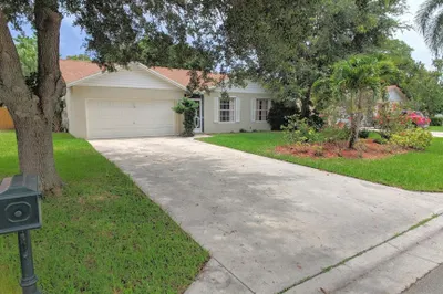 6856 Farragut Lane 1