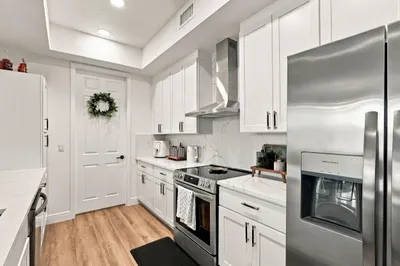 10520 SW STEPHANIE Way #2-207 1