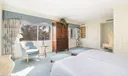 44 Cocoanut Row #227 B Photo