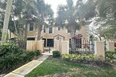 356 PRESTWICK Circle #1 1