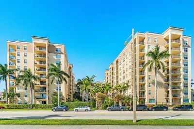 1805 N Flagler Drive #107 1