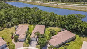 Just Listed | 606 SW Treasure Cove