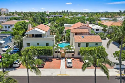 214 Chilean Avenue 1