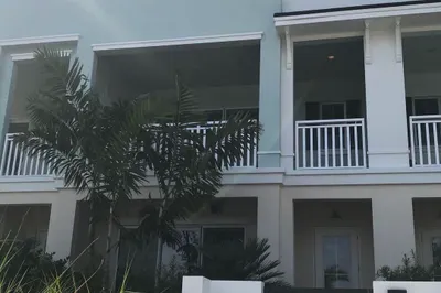 12939 Alton Road 1