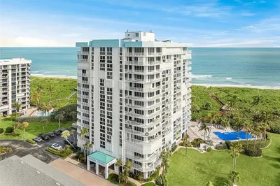 2700 N Highway A1a #203 1