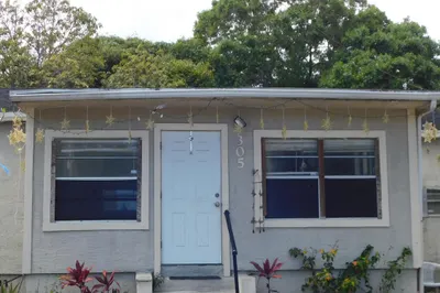 305 N 13th Street 1