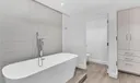 452 Hampton Ln Photo