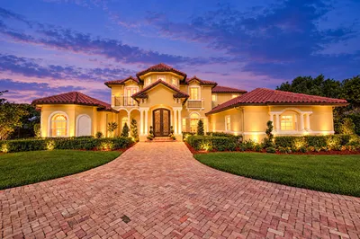 2825 Jockey Circle W 1