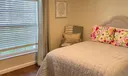 6066 Drake Street Photo