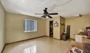 2613 E Sutton Dr Photo