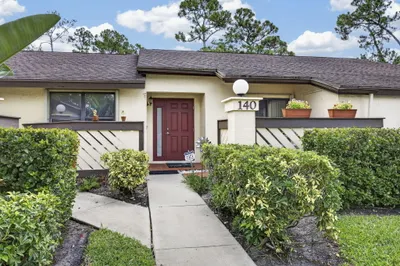 140 Karanda Court 1