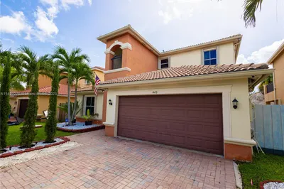 443 NE 20th Ave 1