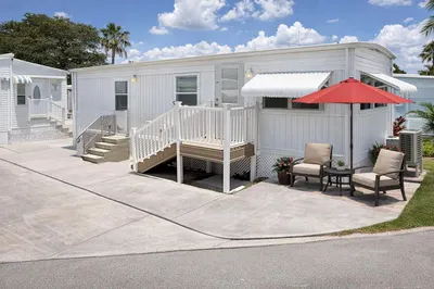 206 Eagle Drive E 1