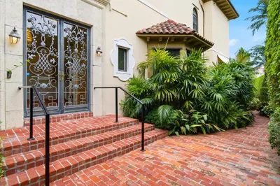245 Brazilian Avenue 1