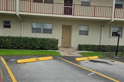 Frontdoor parking