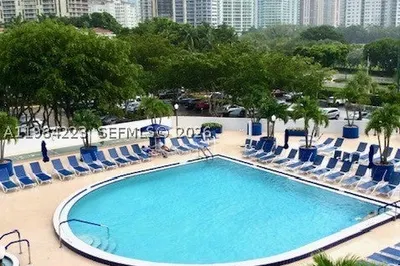 3701 N Country Club Dr #504 1