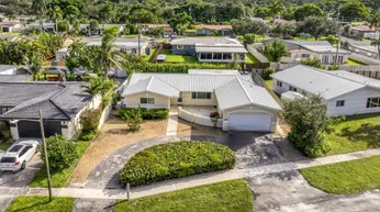 Just Listed | 1025 Yale Drive