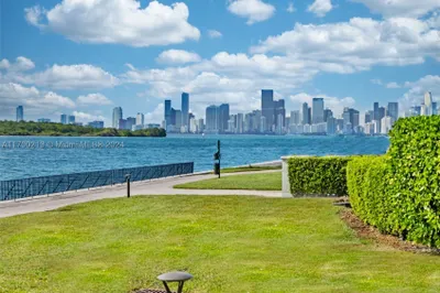 2016 Fisher Island Dr #2016 1