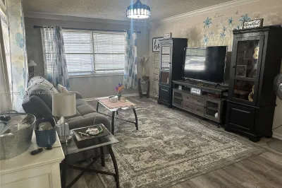 10079 S 40th Trl S #241 1