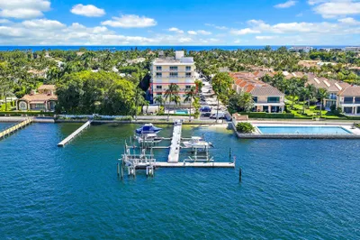 250 BRADLEY Place #408 1