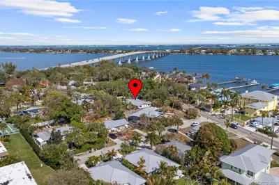 764 SE Saint Lucie Boulevard 1