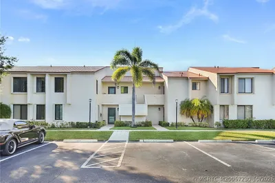 5111 SE Miles Grant Road #204 1