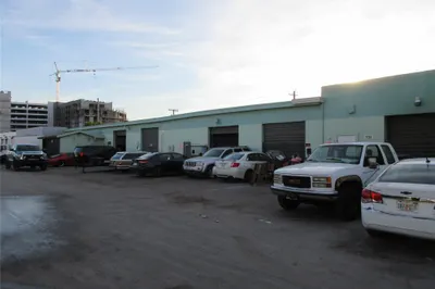723 NW 6th Ave 1