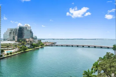 495 Brickell Ave #BAY807 1