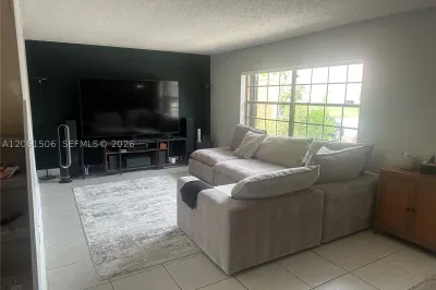 62 Spinning Wheel Ln 1