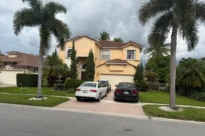 1021 NW 185th Ave 1