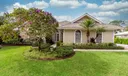 91 Fairview W Photo