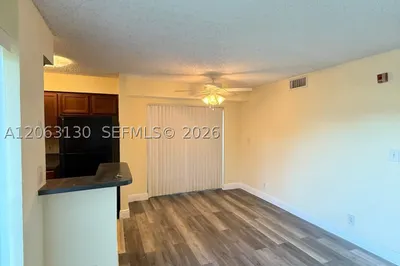 7650 Westwood Dr #509 1