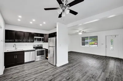 1516 NW 6th Ave 1
