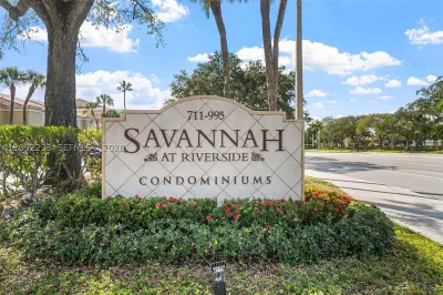 733 Riverside Dr #1210 1