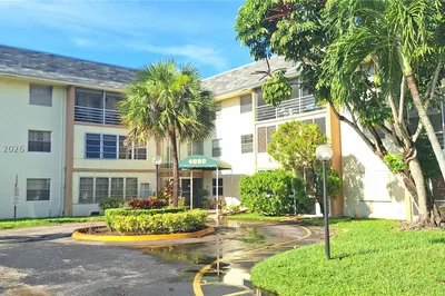 4990 E Sabal Palm Blvd #202 1