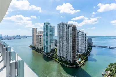 300 Biscayne Blvd Way #2505 1