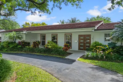 14525 SW 84th Ave 1