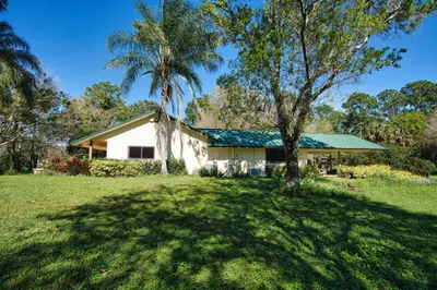 18484 131st Trail N 1