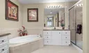 15 Harbour Isle Dr #306 Photo