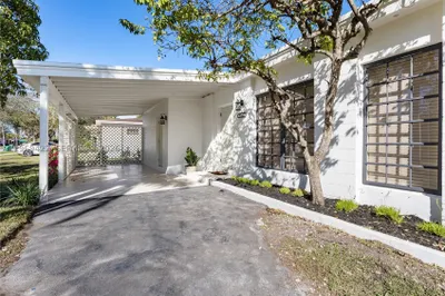 9241 Marine Dr 1