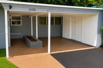 1408 NW 9th Ave 1