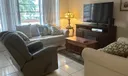 2088 Cornwall E Photo