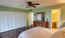 1094 Cornwall E Photo