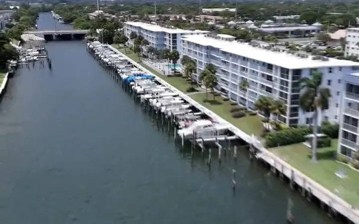 108 Paradise Harbour #514 + Boat Slip 2