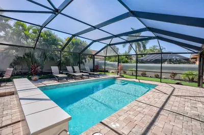 133 Cape Pointe Circle 1