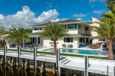 39 Castle Harbor Isle Drive 1