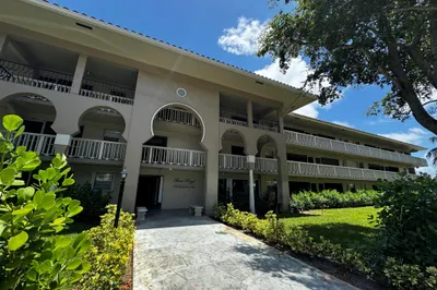 100 Royal Palm Way #1080 1