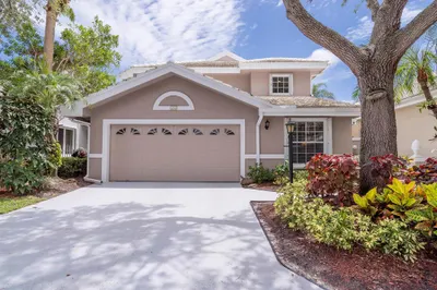 278 Canterbury Drive W 1