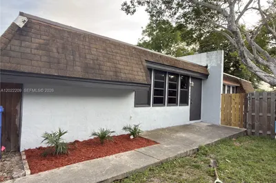 1309 NW 8th Ave 1